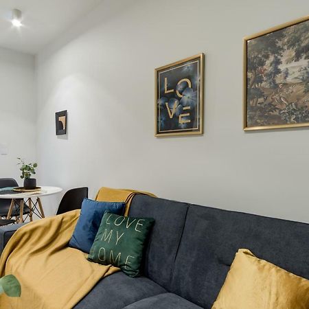 Mennica Residence Chic Apartment Warsaw Exterior photo