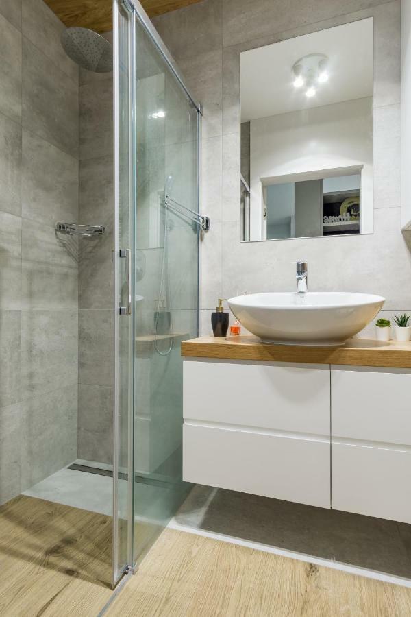 Mennica Residence Chic Apartment Warsaw Exterior photo
